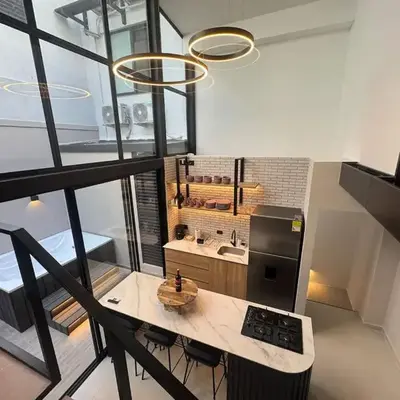 Luxury Poblado House 12 Rooms 2 Jacuzzis AC