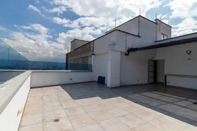 a building on top of a building on a roof at Apartasuite Stay & Relax Itagui in Itagüí