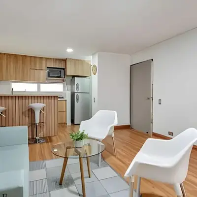 Aria Living 200 - Vibrant Apartment in Laureles