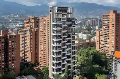 a tall building in the middle of a city at Morph 1901 - Cozy Space with priv Balcony/BBQ in El Poblado