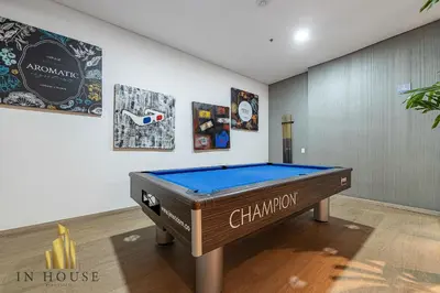 a room with a pool table in a room at Urban 2005 - Serenity AC retreat: Soft decoration in El Poblado