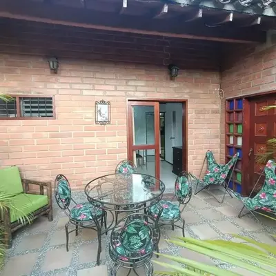 Aparta Hotel Campestre para 5H Poblado San Lucas apt 112
