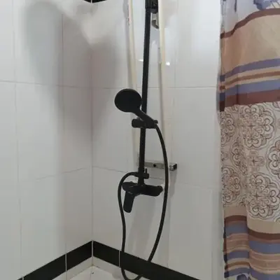 Bed and bath at Villacarolina