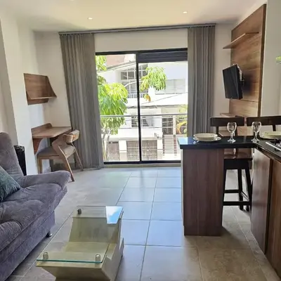 Apto Confortable en Zona Exclusiva de Laureles Medellín 401 Tranquilidad y cerca a todo