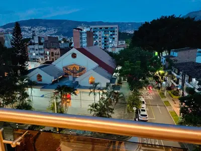 a view of a city street with a building at Ambiente natural y amplio, con vista panorámica de Medellín 501 in Medellín