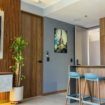 Luxury Poblado Apt Patio Bonito Brand New! Modern
