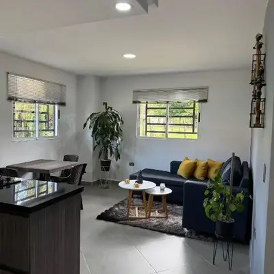 Primer piso con Garaje