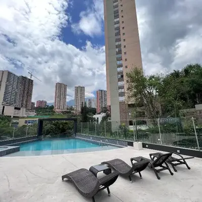 Huge Apartment for families at Poblado