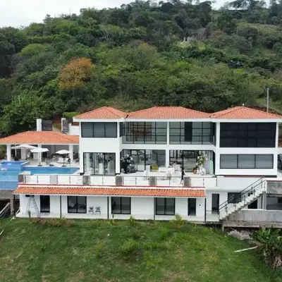 Finca golden house en santa fe de antioquia