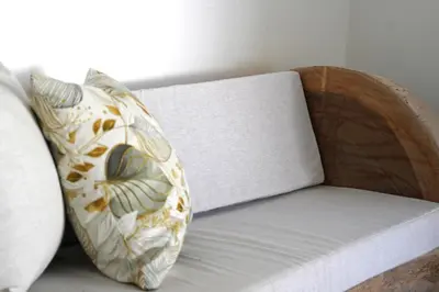 a pillow sitting on top of a bed at El Cortijo