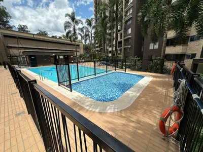 a swimming pool on a balcony of a building at Hermoso apartamento amoblado Sabaneta1309 in Sabaneta
