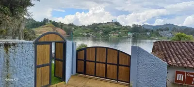 Gallery image of Villa Lake Blue in El Peñol