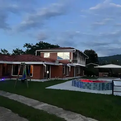 Colombia Escape - Cafe Acapulco Extasis