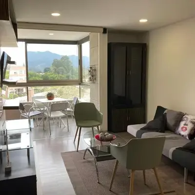 Beautiful Loft close to airport