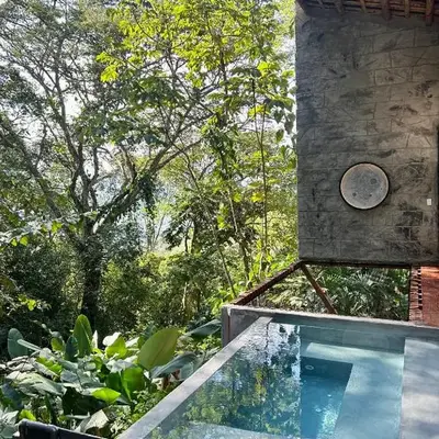 Cabaña El Bosque - En medio del bosque - Jacuzzi Privado con Calefacción y Malla Catamarán - Cerca a Medellin