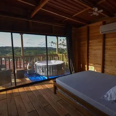 Cabañas naturales cerca a la hacienda Nápoles