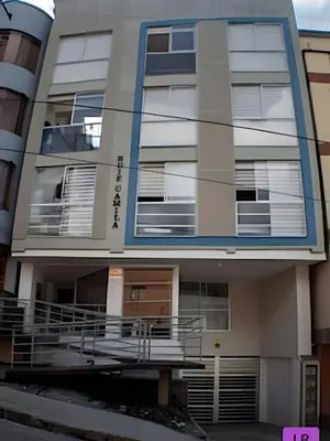 an external view of a building with balconies at Cómodo Apartamento - Estrato 5 in Manizales