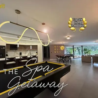 Amazing apartment with Private Luxury Sauna Jacuzzi Steam Room Pool Table