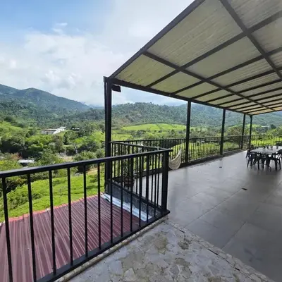 FINCA DE RECREO y DESCANSO