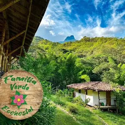 Familia Verde Eco Hostal