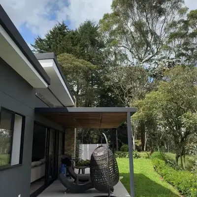 Linda Vista