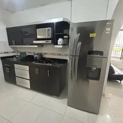 Acogedora casa ideal para familias y grupos cerca al estadio barrio Laureles la América