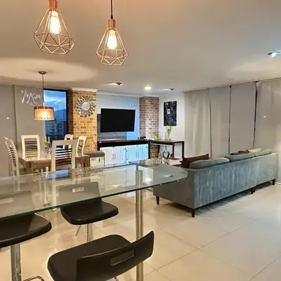 Apartamento familiar en el Poblado Medellín