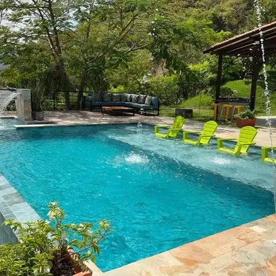 Finca en Sopetran con Piscina lnfinita y Jacuzzi