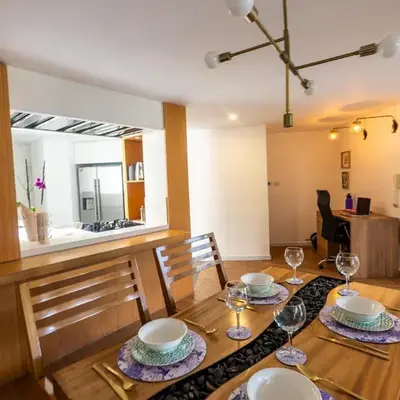 Duplex First laureles park