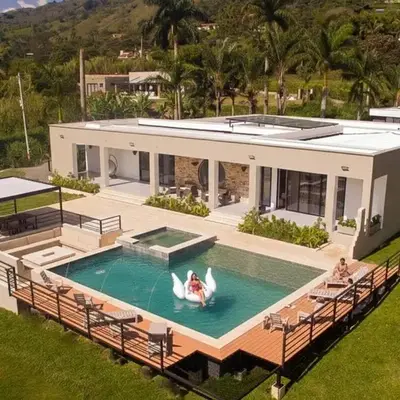 Villa with Pool