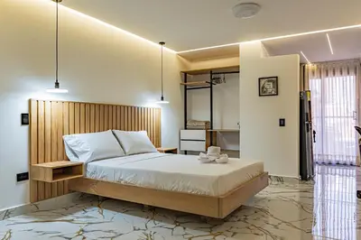 a bedroom with a bed in a room at Apartaloft exclusivo en laureles in Medellín