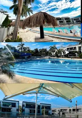 two pictures of a swimming pool with an umbrella at Ciudadela santafe La Margarita in Santa Fe de Antioquia