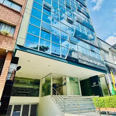 Hotel Laureles Plaza