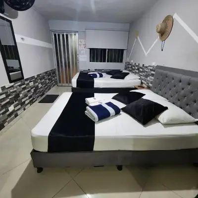hotel medellin calasanz