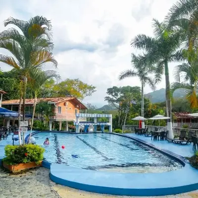Portón de Occidente by Bernalo Hotels