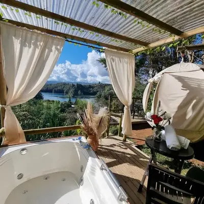 Levit Glamping - Hotel Guatapé Peñol
