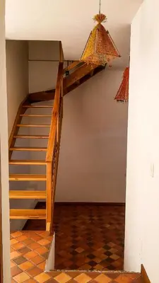 a staircase in a room with a ceiling at Casa Republicana en Jericó in Jericó
