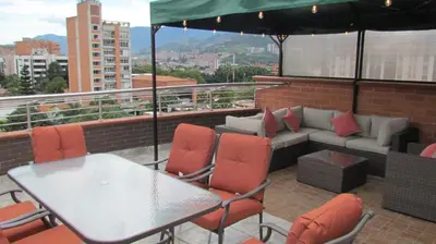 Gallery image of The 9's Apartahotel in Medellín