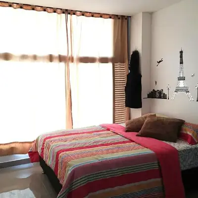 Apartasuites Medellin Los Molinos