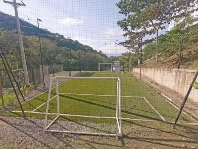 a soccer field with a net on a field at Hermoso Apartamento en San Jerónimo 3 Habitaciones PS121 in San Jerónimo