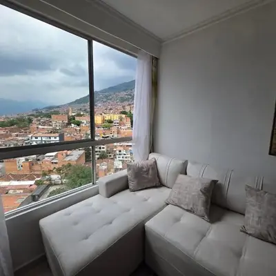 Apartamento vistas lindas cerca centro