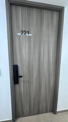 a metal door with the on it at APTO AMOBLADO 77 mt2 in Itagüí