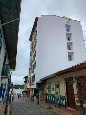Gallery image of Apartamentos San Jose vistal al lago, cerca del parque. Guatape. in Guatapé