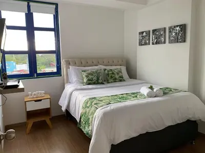 Gallery image of Apartamentos San Jose vistal al lago, cerca del parque. Guatape. in Guatapé
