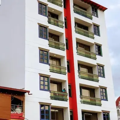 Apartamentos San Jose vistal al lago
