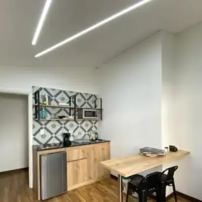 Apartamento cerca al centro comercial Santafé A105 By Roots Rentals