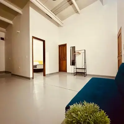 Aloja-T en Apartamento amoblado SIN balcón en Ciudad Bolivar