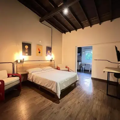 Loft equipado en Poblado cerca de Envigado FRN107 By Roots Rentals