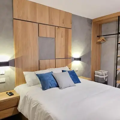 Center City Flats - Apartments in El Poblado near Park Lleras