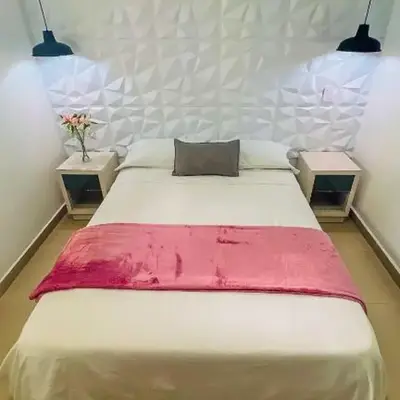 Kromatic Hostel